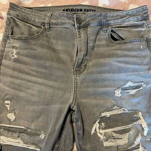 American Eagle distressed patched high rise jegging!
